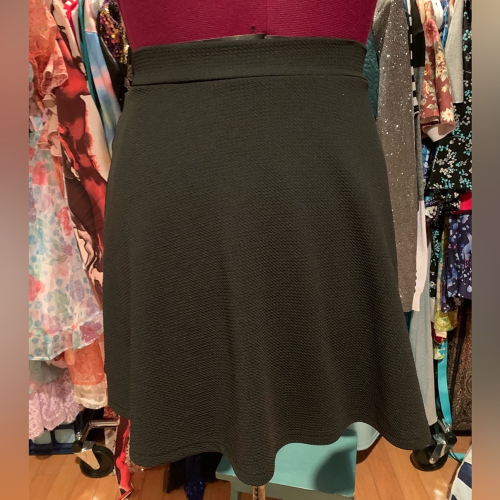 Textured Mini Skirt